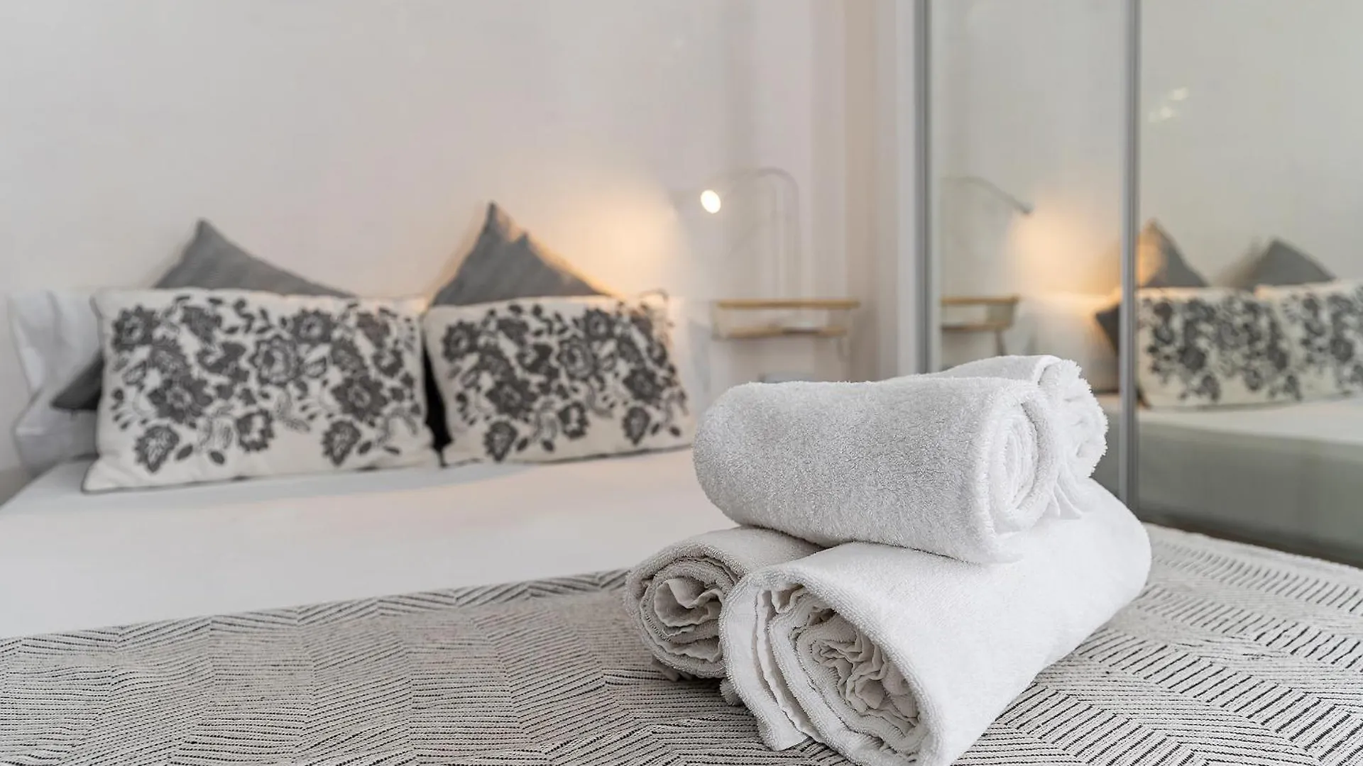 Blonzu Angola Apartment Benalmadena Spain